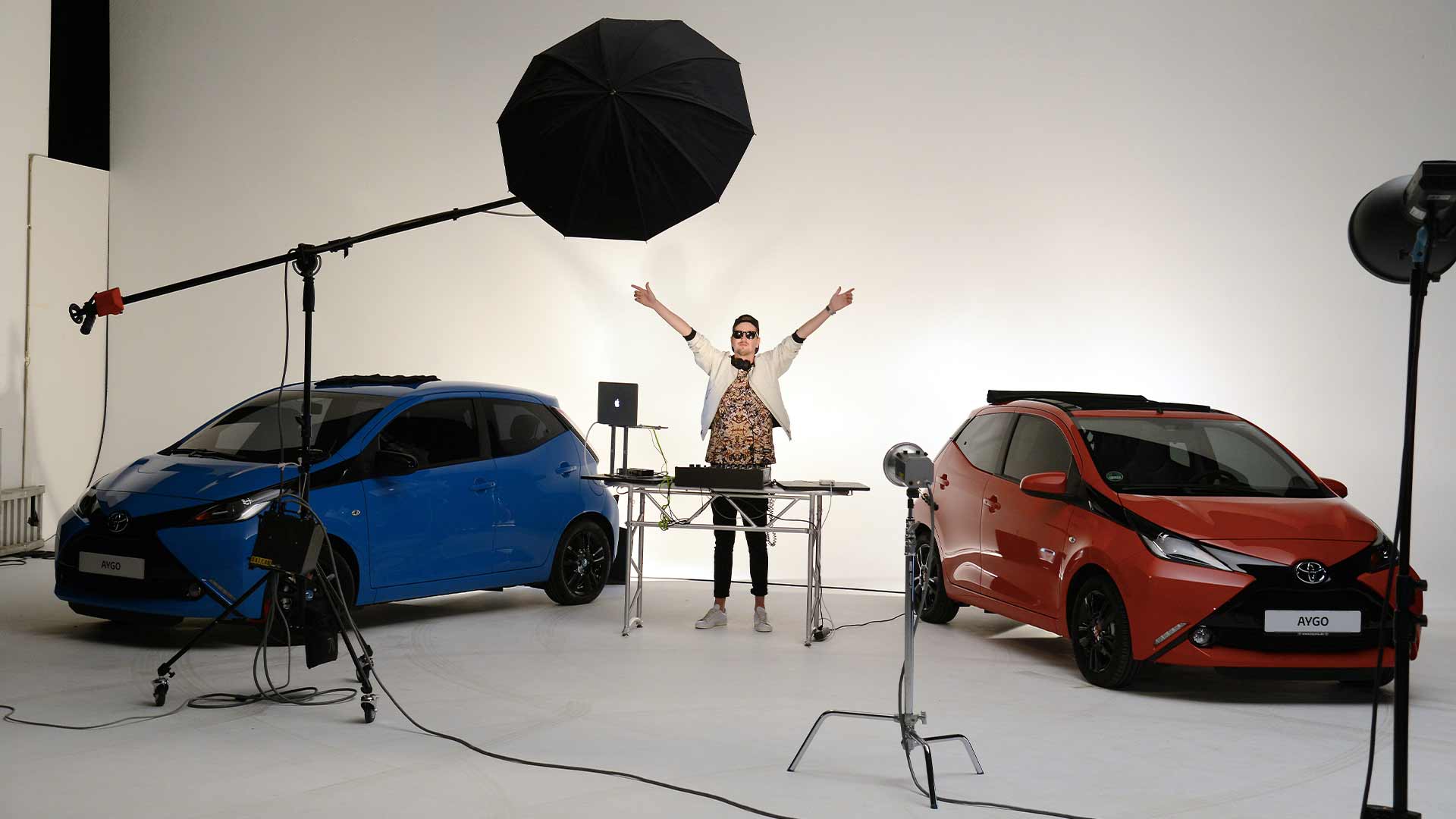  Kampagnenshooting mit Star DJ Robin Schulz für Toyota Aygo