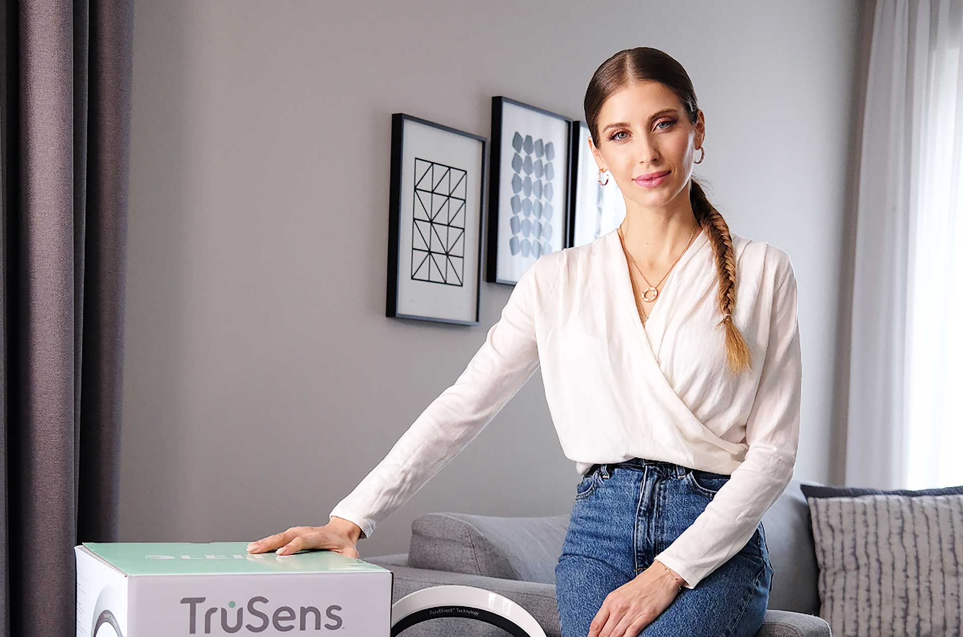 Awareness-Kampagne LEITZ Luftreiniger zusammen mit Cathy Hummels Awareness-Kampagne LEITZ Luftreiniger zusammen mit Cathy Hummels