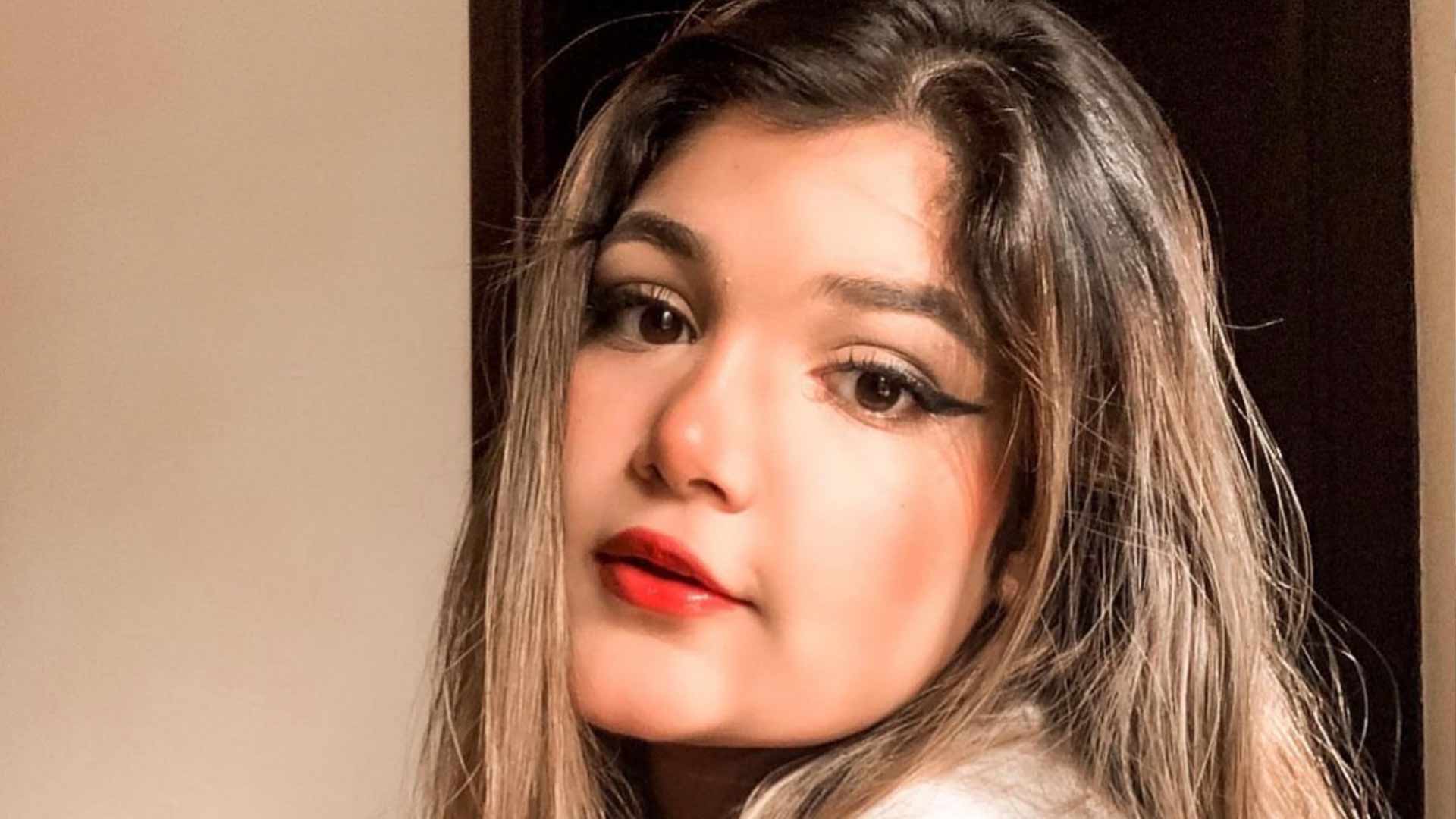 Nahaufnahme_von_SanaAli